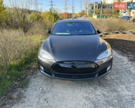 Тесла Модель С 2014 в Вышгороде на Automoto.ua Серый Тесла Модель С, объемом двигателя 0 л и пробегом 202 тыс. км за 19000 $, фото 1 на Automoto.ua