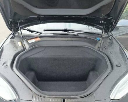 Серый Тесла Модель С, объемом двигателя 0 л и пробегом 253 тыс. км за 14800 $, фото 25 на Automoto.ua