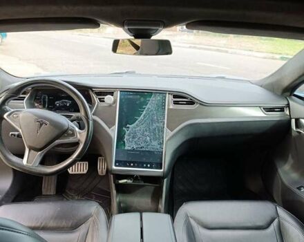 Серый Тесла Модель С, объемом двигателя 0 л и пробегом 253 тыс. км за 14800 $, фото 20 на Automoto.ua