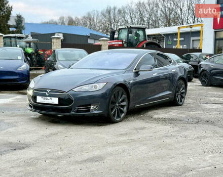 Серый Тесла Модель С, объемом двигателя 0 л и пробегом 287 тыс. км за 13700 $, фото 3 на Automoto.ua