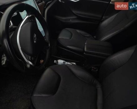 Серый Тесла Модель С, объемом двигателя 0 л и пробегом 180 тыс. км за 10999 $, фото 13 на Automoto.ua