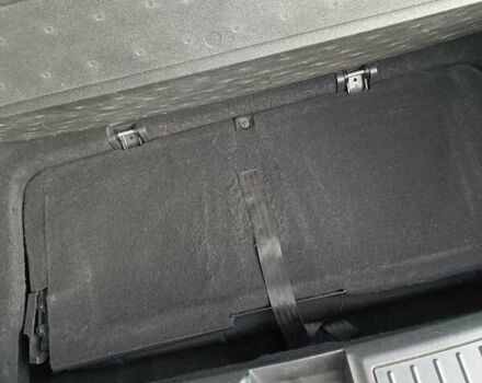 Серый Тесла Модель С, объемом двигателя 0 л и пробегом 253 тыс. км за 14800 $, фото 24 на Automoto.ua