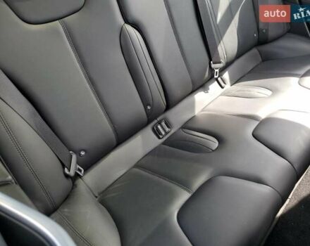 Серый Тесла Модель С, объемом двигателя 0 л и пробегом 302 тыс. км за 10999 $, фото 7 на Automoto.ua