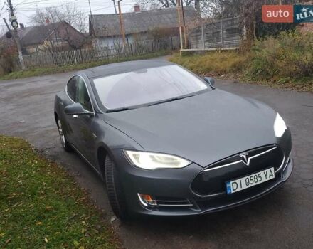 Серый Тесла Модель С, объемом двигателя 0 л и пробегом 180 тыс. км за 10999 $, фото 9 на Automoto.ua
