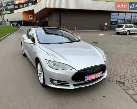 Серый Тесла Модель С, объемом двигателя 0 л и пробегом 275 тыс. км за 12500 $, фото 15 на Automoto.ua