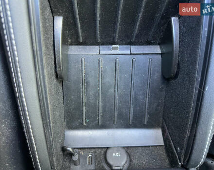 Тесла Модель С 2014 в Вышгороде на Automoto.ua Серый Тесла Модель С, объемом двигателя 0 л и пробегом 202 тыс. км за 19000 $, фото 15 на Automoto.ua