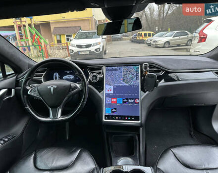 Серый Тесла Модель С, объемом двигателя 0 л и пробегом 278 тыс. км за 10999 $, фото 10 на Automoto.ua