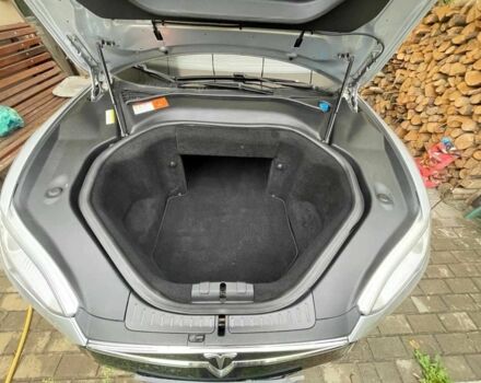 Сірий Тесла Модель С, об'ємом двигуна 0 л та пробігом 185 тис. км за 12500 $, фото 4 на Automoto.ua