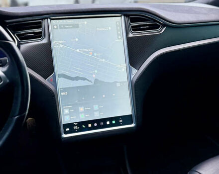 Серый Тесла Модель С, объемом двигателя 0 л и пробегом 287 тыс. км за 13700 $, фото 31 на Automoto.ua