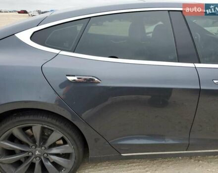 Сірий Тесла Модель С, об'ємом двигуна 0 л та пробігом 145 тис. км за 2100 $, фото 9 на Automoto.ua