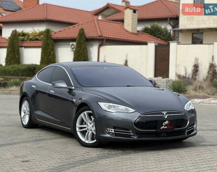 Сірий Тесла Модель С, об'ємом двигуна 0 л та пробігом 76 тис. км за 15500 $, фото 12 на Automoto.ua