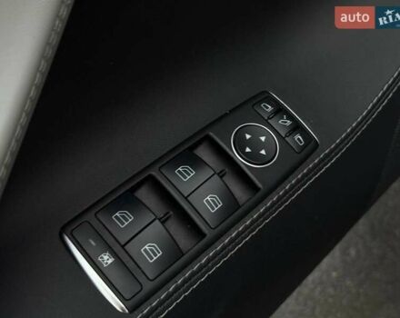 Серый Тесла Модель С, объемом двигателя 0 л и пробегом 200 тыс. км за 14900 $, фото 23 на Automoto.ua