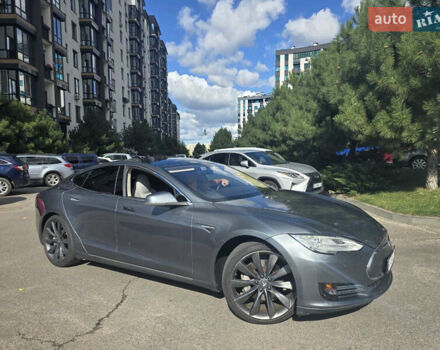 Серый Тесла Модель С, объемом двигателя 0 л и пробегом 115 тыс. км за 15000 $, фото 8 на Automoto.ua