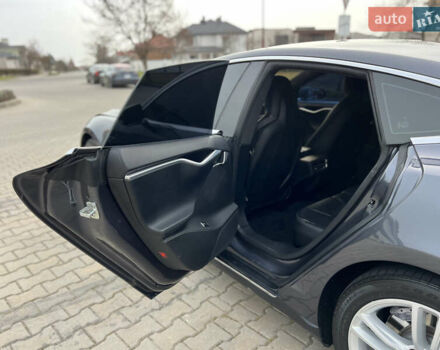 Сірий Тесла Модель С, об'ємом двигуна 0 л та пробігом 76 тис. км за 15500 $, фото 21 на Automoto.ua