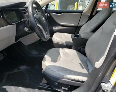 Сірий Тесла Модель С, об'ємом двигуна 0 л та пробігом 155 тис. км за 5499 $, фото 7 на Automoto.ua