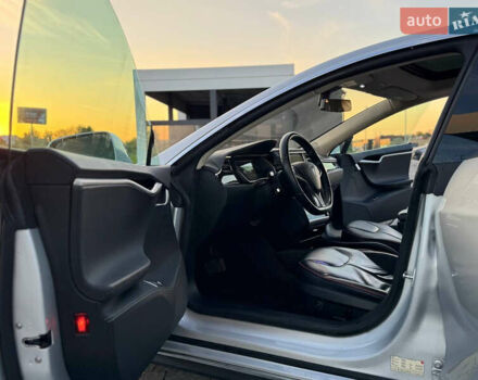 Серый Тесла Модель С, объемом двигателя 0 л и пробегом 274 тыс. км за 13400 $, фото 23 на Automoto.ua