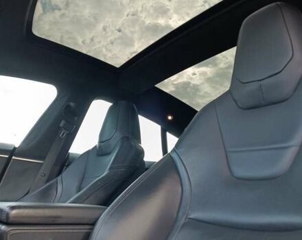 Серый Тесла Модель С, объемом двигателя 0 л и пробегом 253 тыс. км за 14800 $, фото 17 на Automoto.ua