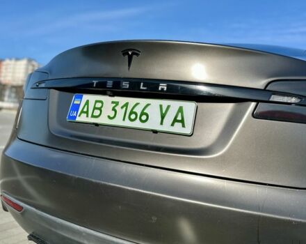 Серый Тесла Модель С, объемом двигателя 0 л и пробегом 210 тыс. км за 15000 $, фото 13 на Automoto.ua