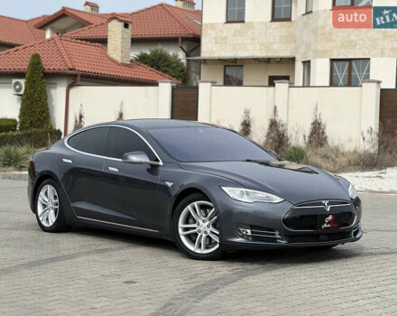Сірий Тесла Модель С, об'ємом двигуна 0 л та пробігом 76 тис. км за 15500 $, фото 11 на Automoto.ua