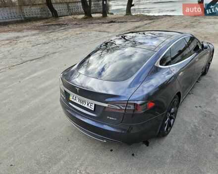 Сірий Тесла Модель С, об'ємом двигуна 0 л та пробігом 130 тис. км за 18500 $, фото 25 на Automoto.ua