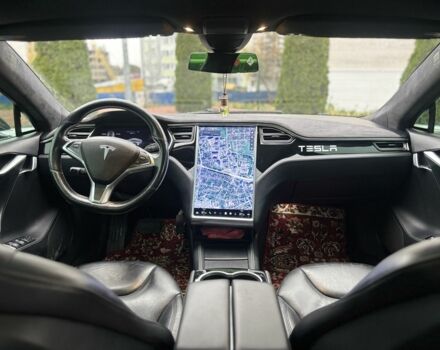 Серый Тесла Модель С, объемом двигателя 0 л и пробегом 198 тыс. км за 17300 $, фото 7 на Automoto.ua