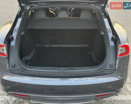 Сірий Тесла Модель С, об'ємом двигуна 0 л та пробігом 331 тис. км за 14999 $, фото 28 на Automoto.ua