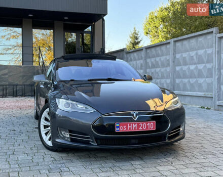 Сірий Тесла Модель С, об'ємом двигуна 0 л та пробігом 160 тис. км за 12999 $, фото 48 на Automoto.ua