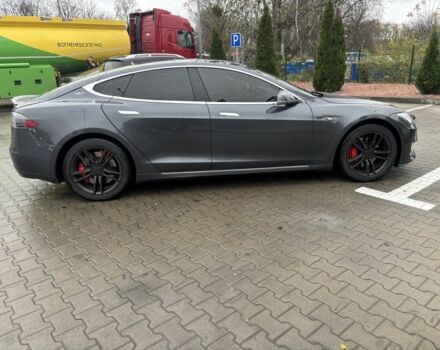 Серый Тесла Модель С, объемом двигателя 0 л и пробегом 198 тыс. км за 17300 $, фото 6 на Automoto.ua