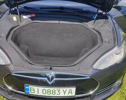 Сірий Тесла Модель С, об'ємом двигуна 0 л та пробігом 130 тис. км за 34900 $, фото 4 на Automoto.ua