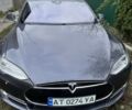 Серый Тесла Модель С, объемом двигателя 0 л и пробегом 225 тыс. км за 11499 $, фото 1 на Automoto.ua
