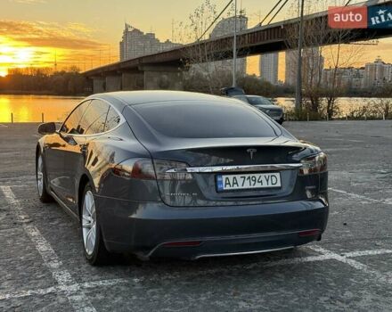 Сірий Тесла Модель С, об'ємом двигуна 0 л та пробігом 331 тис. км за 14999 $, фото 15 на Automoto.ua