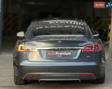 Серый Тесла Модель С, объемом двигателя 0 л и пробегом 110 тыс. км за 13000 $, фото 6 на Automoto.ua