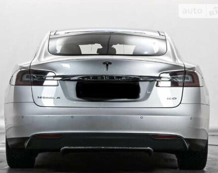 Серый Тесла Модель С, объемом двигателя 0 л и пробегом 185 тыс. км за 23500 $, фото 11 на Automoto.ua