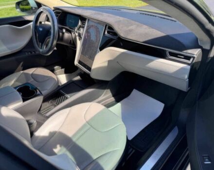 Сірий Тесла Модель С, об'ємом двигуна 0 л та пробігом 72 тис. км за 9800 $, фото 6 на Automoto.ua