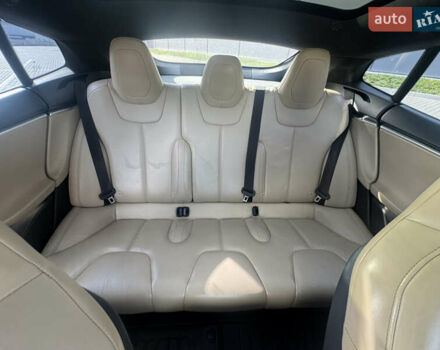 Серый Тесла Модель С, объемом двигателя 0 л и пробегом 186 тыс. км за 19000 $, фото 29 на Automoto.ua