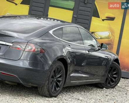 Серый Тесла Модель С, объемом двигателя 0 л и пробегом 220 тыс. км за 12700 $, фото 22 на Automoto.ua