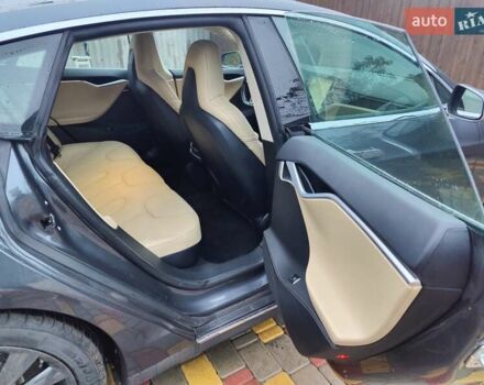 Сірий Тесла Модель С, об'ємом двигуна 0 л та пробігом 222 тис. км за 12700 $, фото 12 на Automoto.ua