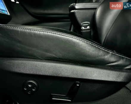 Сірий Тесла Модель С, об'ємом двигуна 0 л та пробігом 81 тис. км за 16979 $, фото 11 на Automoto.ua