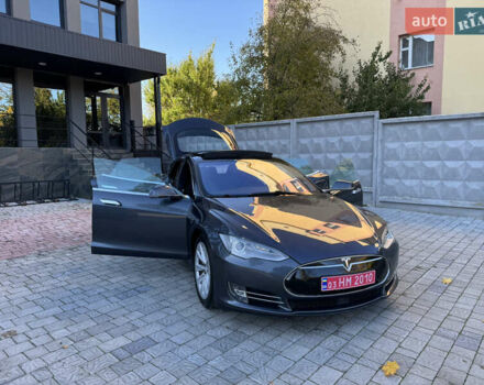 Сірий Тесла Модель С, об'ємом двигуна 0 л та пробігом 160 тис. км за 13499 $, фото 26 на Automoto.ua