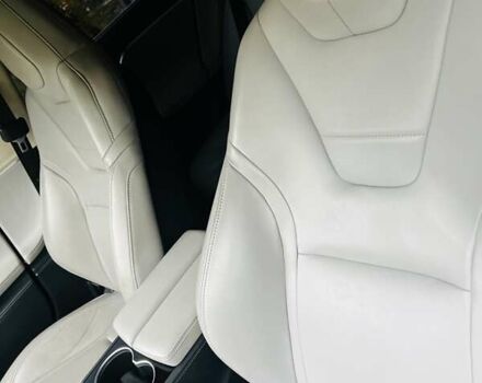 Сірий Тесла Модель С, об'ємом двигуна 0 л та пробігом 162 тис. км за 13500 $, фото 6 на Automoto.ua