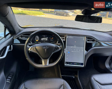 Серый Тесла Модель С, объемом двигателя 0 л и пробегом 160 тыс. км за 13499 $, фото 34 на Automoto.ua