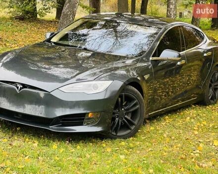 Сірий Тесла Модель С, об'ємом двигуна 0 л та пробігом 162 тис. км за 13500 $, фото 1 на Automoto.ua