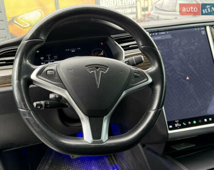 Серый Тесла Модель С, объемом двигателя 0 л и пробегом 220 тыс. км за 12700 $, фото 40 на Automoto.ua