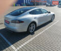Тесла Модель С 2015 у Львові на Automoto.ua Сірий Тесла Модель С, об'ємом двигуна 0 л та пробігом 200 тис. км за 13799 $, фото 3 на Automoto.ua