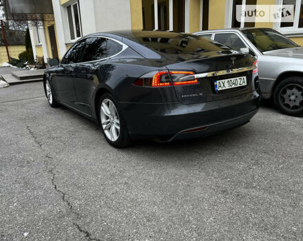 Сірий Тесла Модель С, об'ємом двигуна 0 л та пробігом 246 тис. км за 22800 $, фото 1 на Automoto.ua
