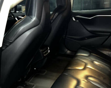 Серый Тесла Модель С, объемом двигателя 0 л и пробегом 160 тыс. км за 15100 $, фото 16 на Automoto.ua