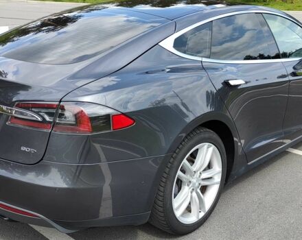 Тесла Модель С 2015 в Киеве на Automoto.ua Серый Тесла Модель С, объемом двигателя 0 л и пробегом 192 тыс. км за 20000 $, фото 6 на Automoto.ua