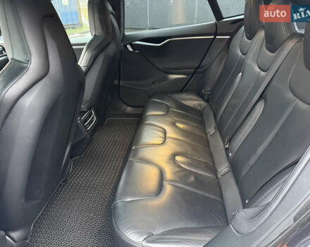 Сірий Тесла Модель С, об'ємом двигуна 0 л та пробігом 175 тис. км за 20500 $, фото 11 на Automoto.ua