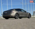 Серый Тесла Модель С, объемом двигателя 0 л и пробегом 148 тыс. км за 33900 $, фото 3 на Automoto.ua