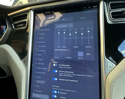 Серый Тесла Модель С, объемом двигателя 0 л и пробегом 113 тыс. км за 15200 $, фото 22 на Automoto.ua